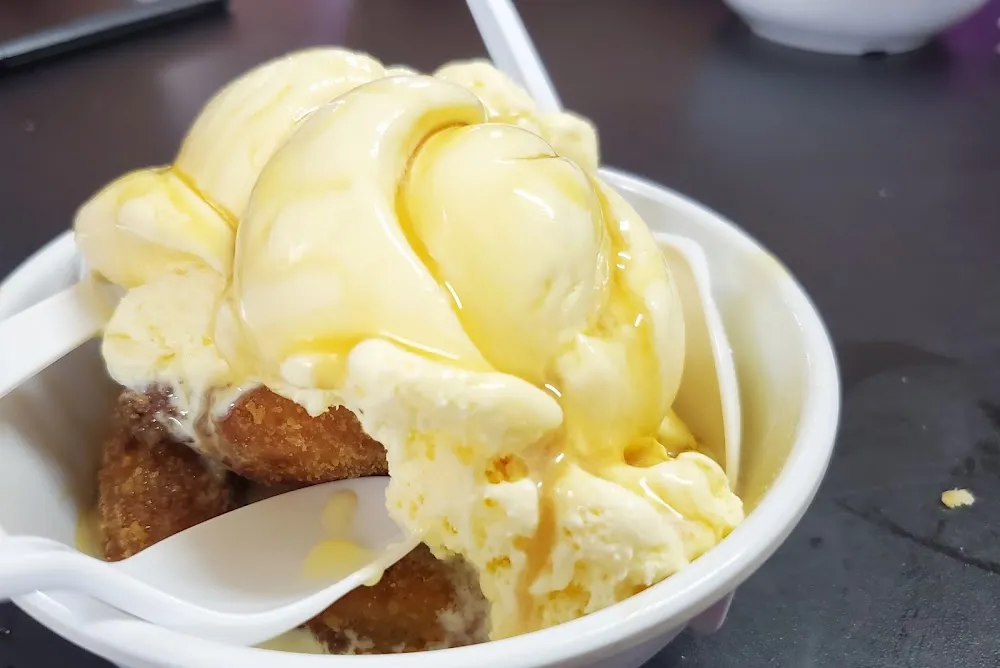 Fried Peaches a La Mode